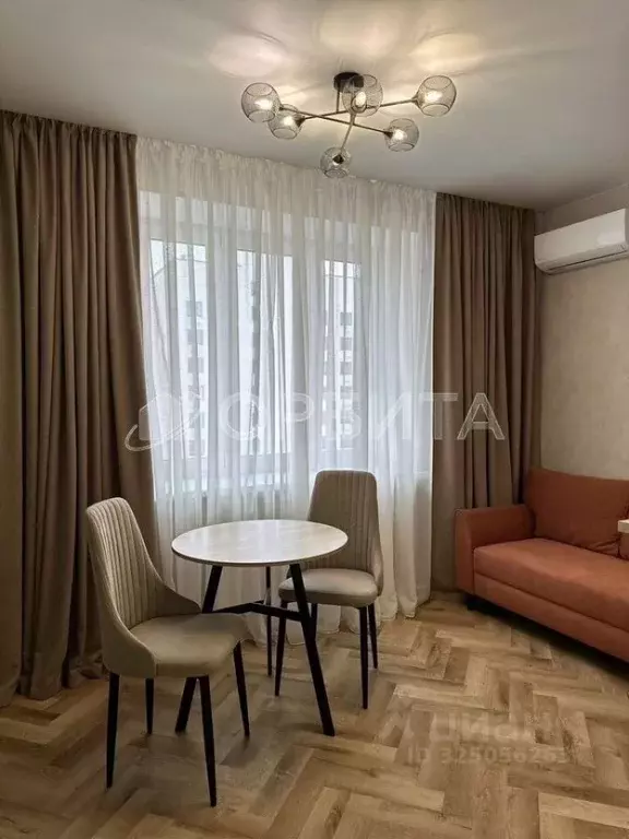 1-к кв. Тюменская область, Тюмень ул. Республики, 204к11 (40.4 м) - Фото 1