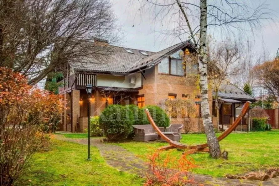 Дом в Московская область, Одинцовский городской округ, д. Лапино, ... - Фото 1