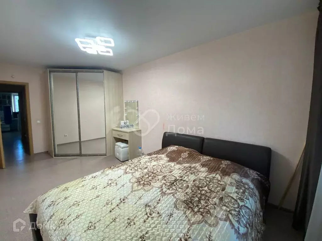 Продаётся 3-к квартира, 69.8 м - Фото 1