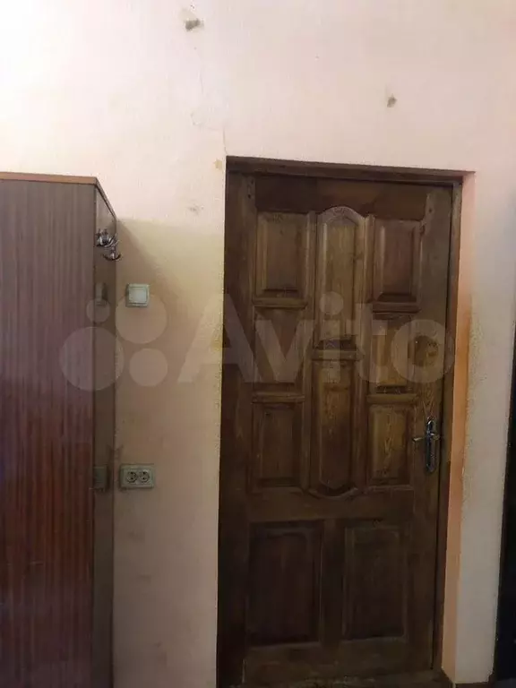 Комната 17 м в 5-к., 2/5 эт. - Фото 1