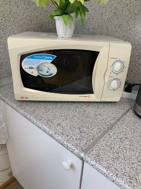 2-к кв. Татарстан, Казань ул. Юлиуса Фучика, 6 (54.0 м) - Фото 2