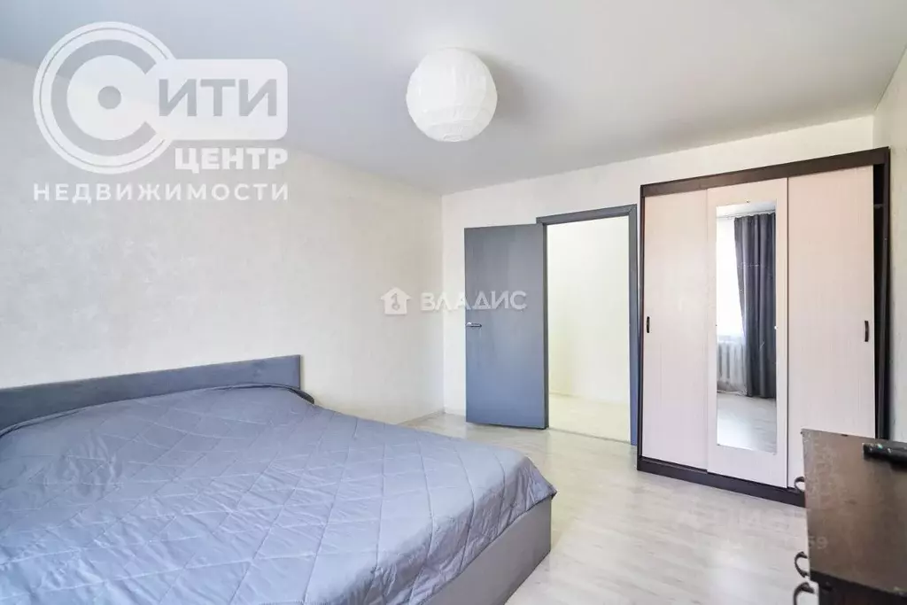 4-к кв. Воронежская область, Воронеж Краснознаменная ул., 15 (95.6 м) - Фото 1