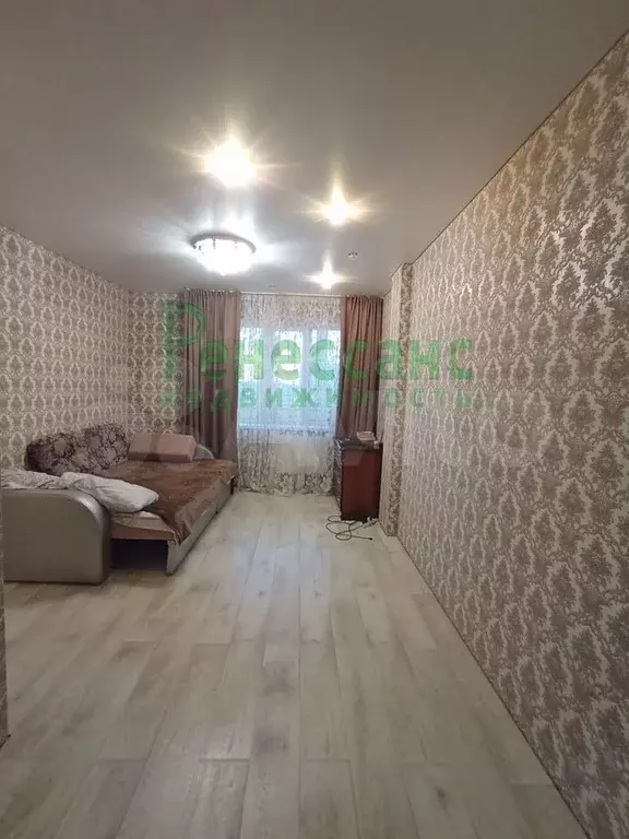 1-к. квартира, 45 м, 7/14 эт. - Фото 0