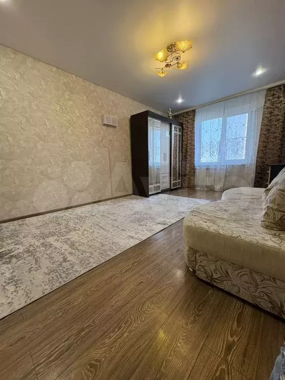 1-к. квартира, 40 м, 5/9 эт. - Фото 0