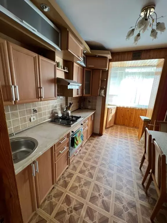 3-к кв. Крым, Симферополь ул. Поповкина, 55 (70.0 м) - Фото 0