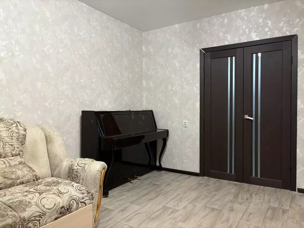 2-к кв. Астраханская область, Астрахань Туапсинская ул., 4 (55.2 м) - Фото 0