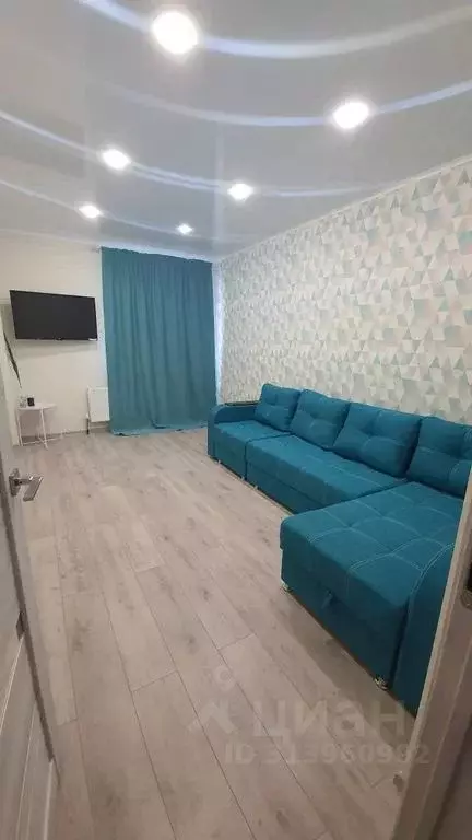 1-к кв. Ростовская область, Аксай Садовая ул., 20Б (42.0 м) - Фото 1