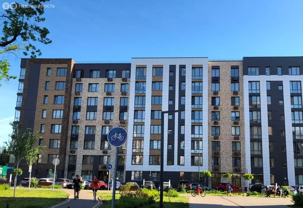 2-комнатная квартира: Красногорск, микрорайон Опалиха, Серебряный ... - Фото 0
