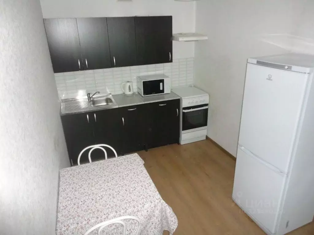 Студия Свердловская область, Екатеринбург Уктус жилрайон, Светлый мкр, ... - Фото 1