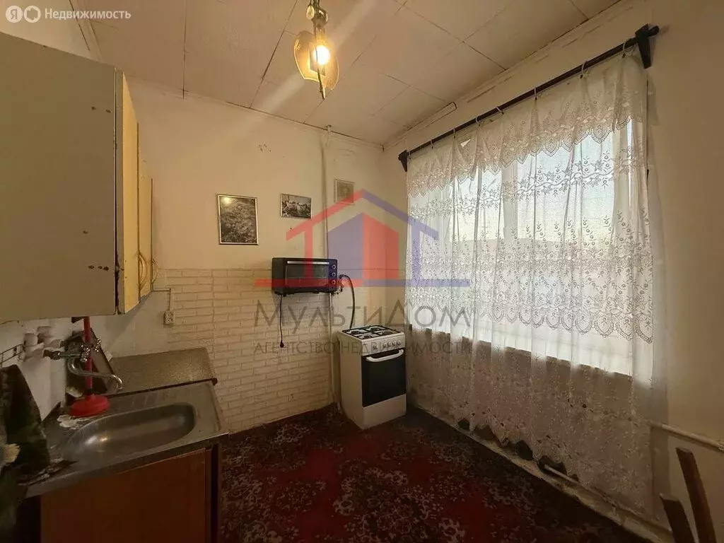 3-комнатная квартира: Губкин, улица Лизы Чайкиной, 1 (72.7 м) - Фото 2