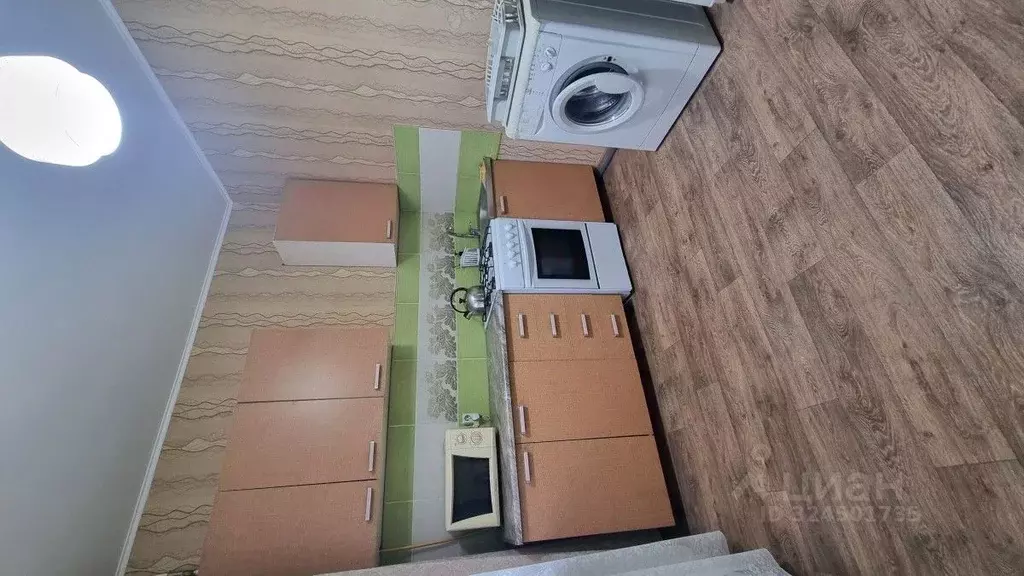 1-к кв. Брянская область, Брянск ул. Братьев Ткачевых, 7 (37.0 м) - Фото 1