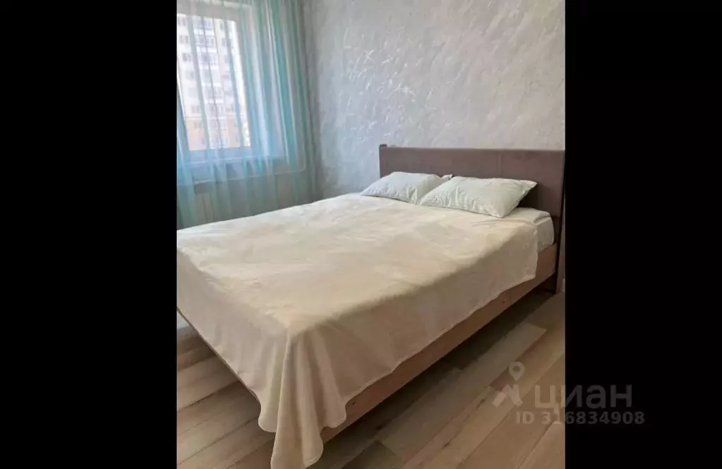 3-к кв. Кемеровская область, Кемерово ул. Мичурина, 58к2 (72.0 м) - Фото 0
