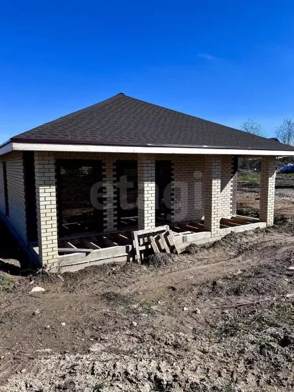 Дом в Коми, Сыктывкар ул. Сорокина (100 м) - Фото 1