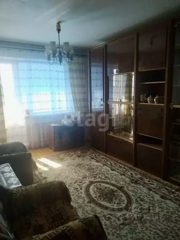 4-к кв. Белгородская область, Шебекино ул. Петровского, 48 (72.9 м) - Фото 1