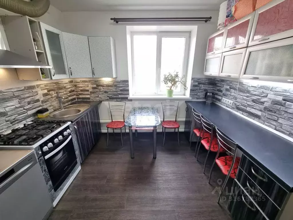 Дом в Волгоградская область, Дубовка ул. Имени Ломоносова, 21 (102 м) - Фото 2