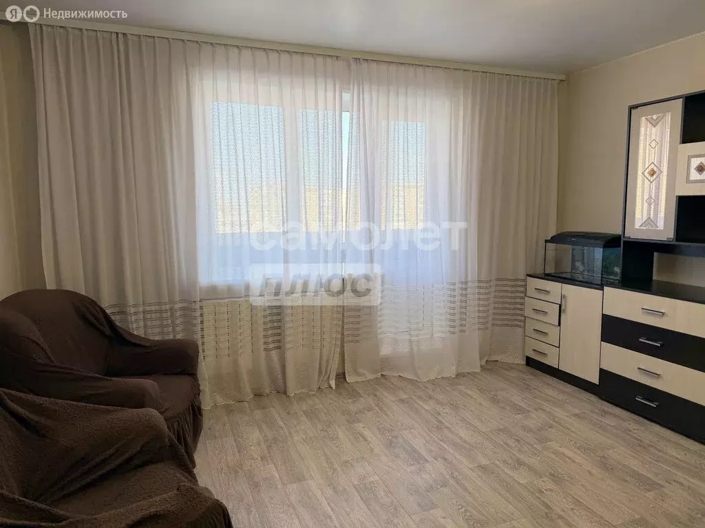 3-комнатная квартира: Нижний Тагил, улица Басова, 2 (61.3 м) - Фото 1