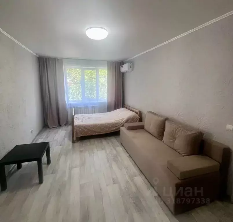 1-к кв. Краснодарский край, Ейск Ясенская ул., 2/2 (34.0 м) - Фото 0