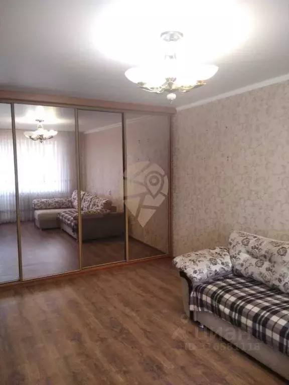 1-к кв. Белгородская область, Старый Оскол Юбилейный мкр, 1А (42.0 м) - Фото 1