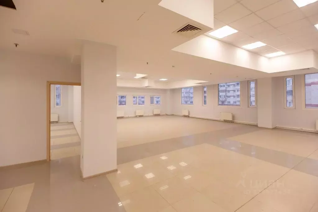 Офис в Санкт-Петербург просп. Испытателей, 30к2 (6528 м) - Фото 1