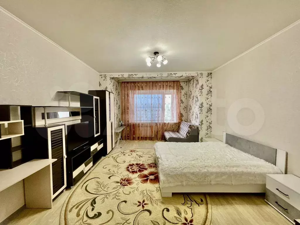1-к. квартира, 45 м, 4/5 эт. - Фото 0