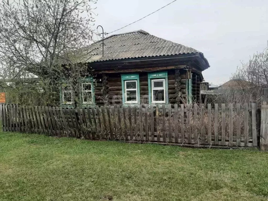 Дом в Тюменская область, Исетский муниципальный округ, с. Верхний ... - Фото 1