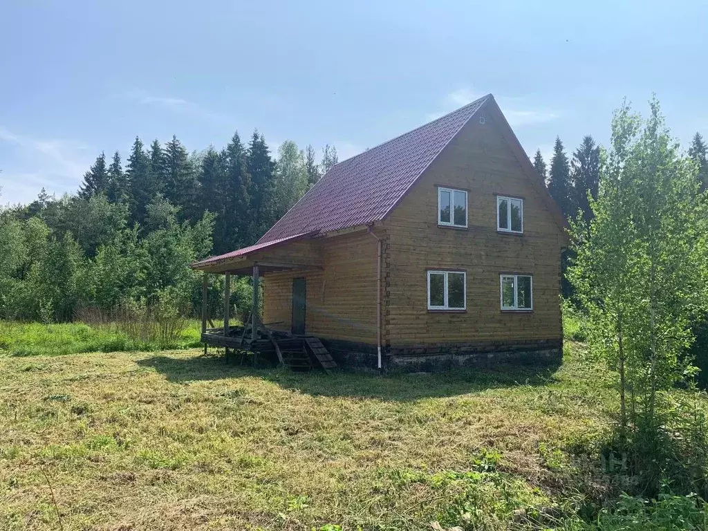 Дом в Вологодская область, Устюжна пер. Сосновый (100 м) - Фото 1