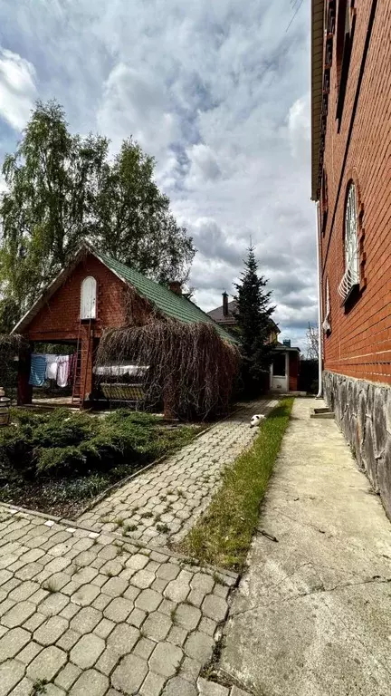 Дом в Челябинская область, Челябинск Олонецкая ул., 13 (245 м) - Фото 2