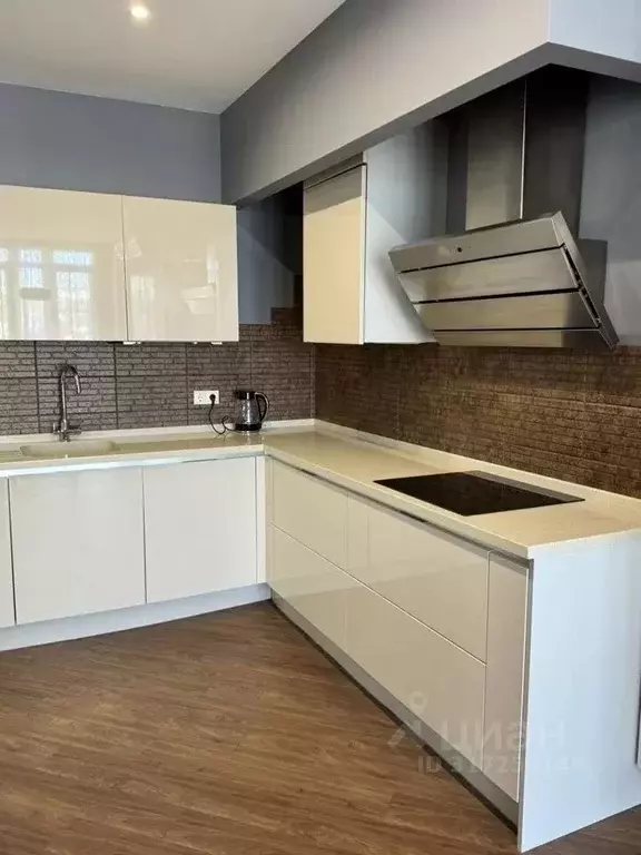 3-к кв. Татарстан, Казань ул. Лесгафта, 1/2 (134.0 м) - Фото 1