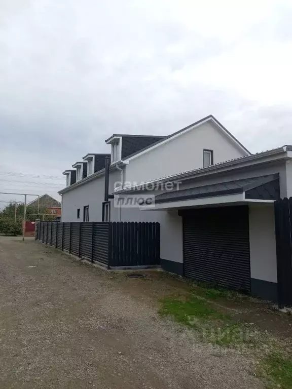 Таунхаус в Краснодарский край, Тимашевск Индустриальный мкр, ул. ... - Фото 1