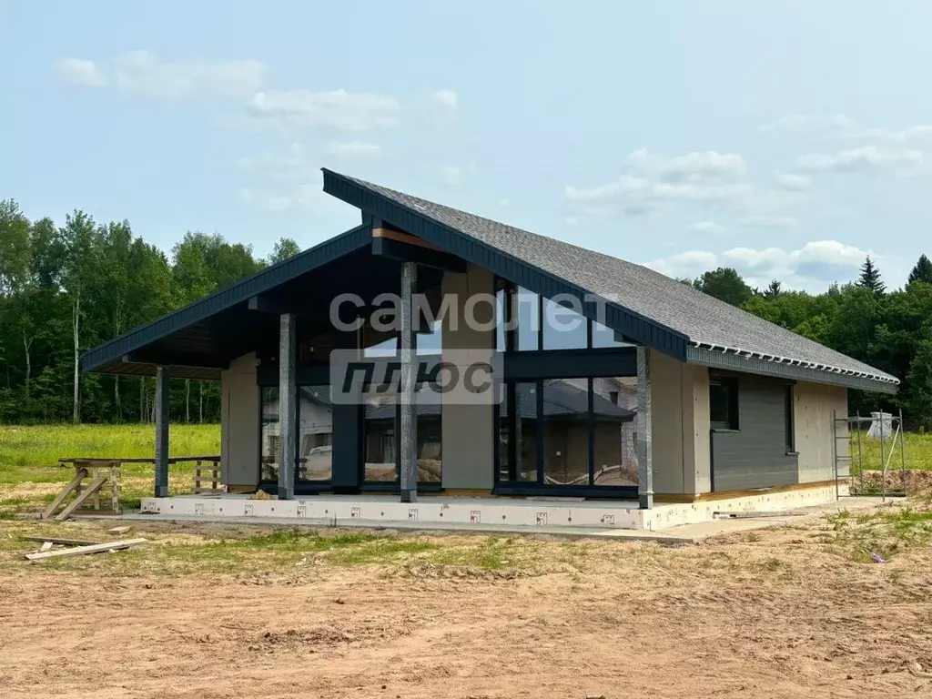 Дом в Калужская область, Калуга городской округ, д. Сивково  (117 м) - Фото 1