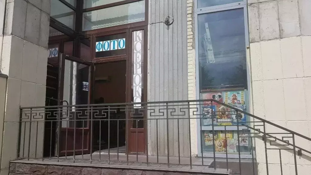 Торговая площадь в Санкт-Петербург Новосмоленская наб., 1 (67 м) - Фото 1