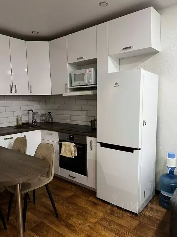 3-к кв. Курганская область, Курган Заозерный жилрайон, 5-й мкр,  (58.0 ... - Фото 2