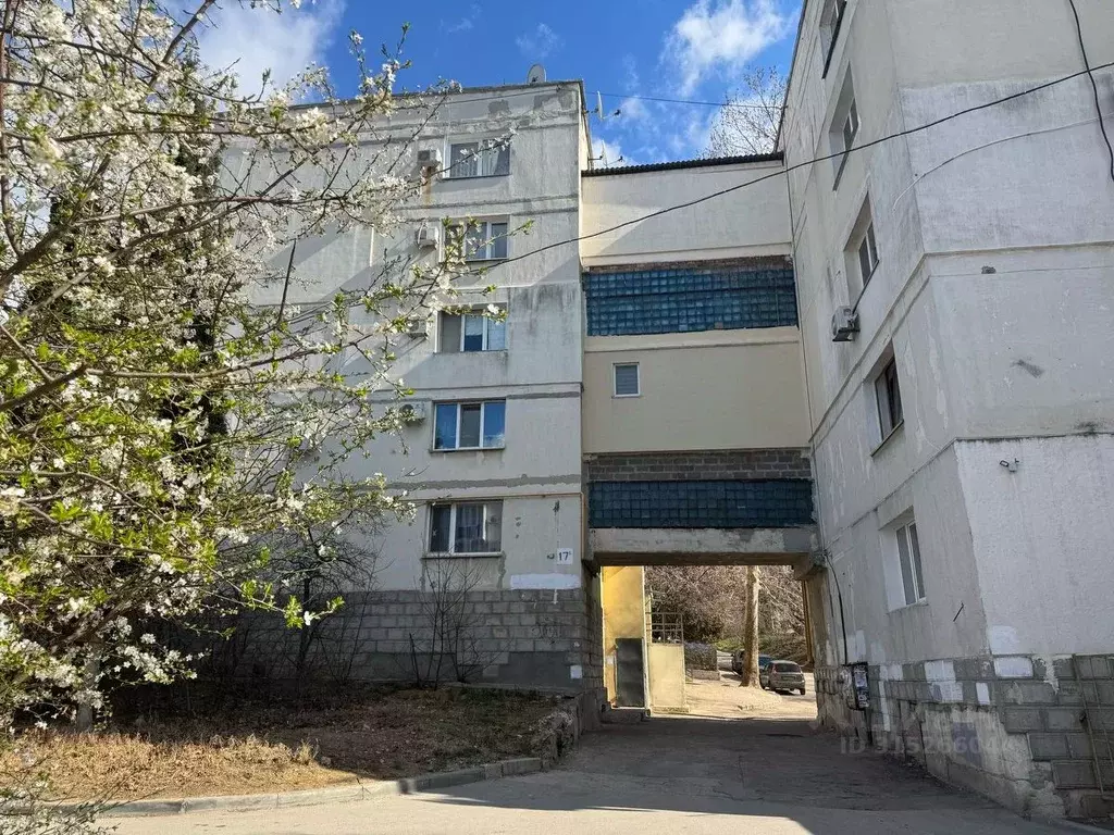 1-к кв. Севастополь ул. Адмирала Юмашева, 17Б (35.1 м) - Фото 0