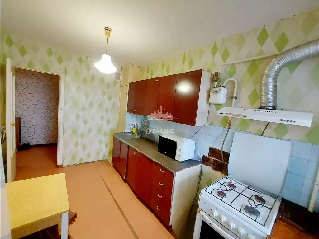 3-к кв. Крым, Керчь ул. Кирова, 119 (67.5 м) - Фото 2