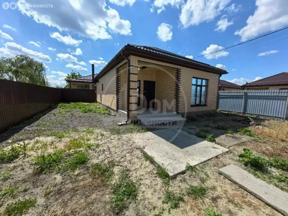 Дом в Батайск, Ейская улица, 1Е (100 м) - Фото 0