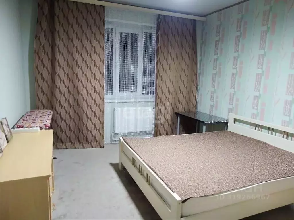 3-к кв. Белгородская область, Белгород Гостенская ул., 14 (72.6 м) - Фото 0