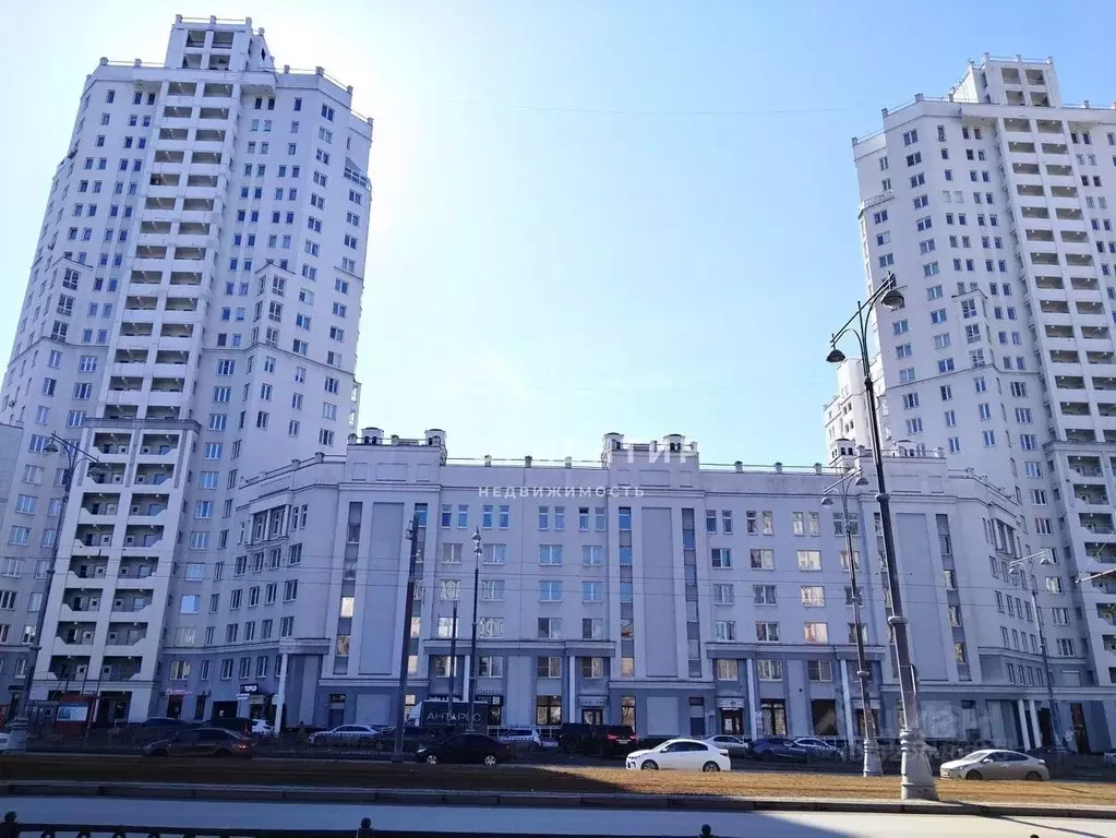 2-к кв. Свердловская область, Екатеринбург ул. Татищева, 49 (63.7 м) - Фото 2
