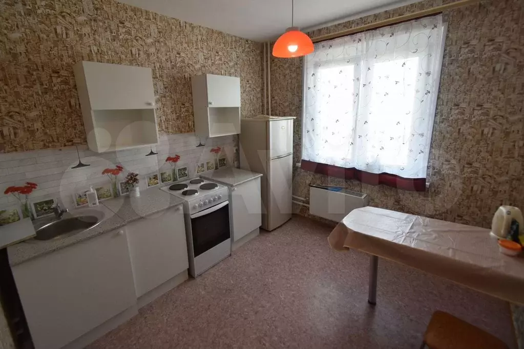 1-к. квартира, 32 м, 9/10 эт. - Фото 1