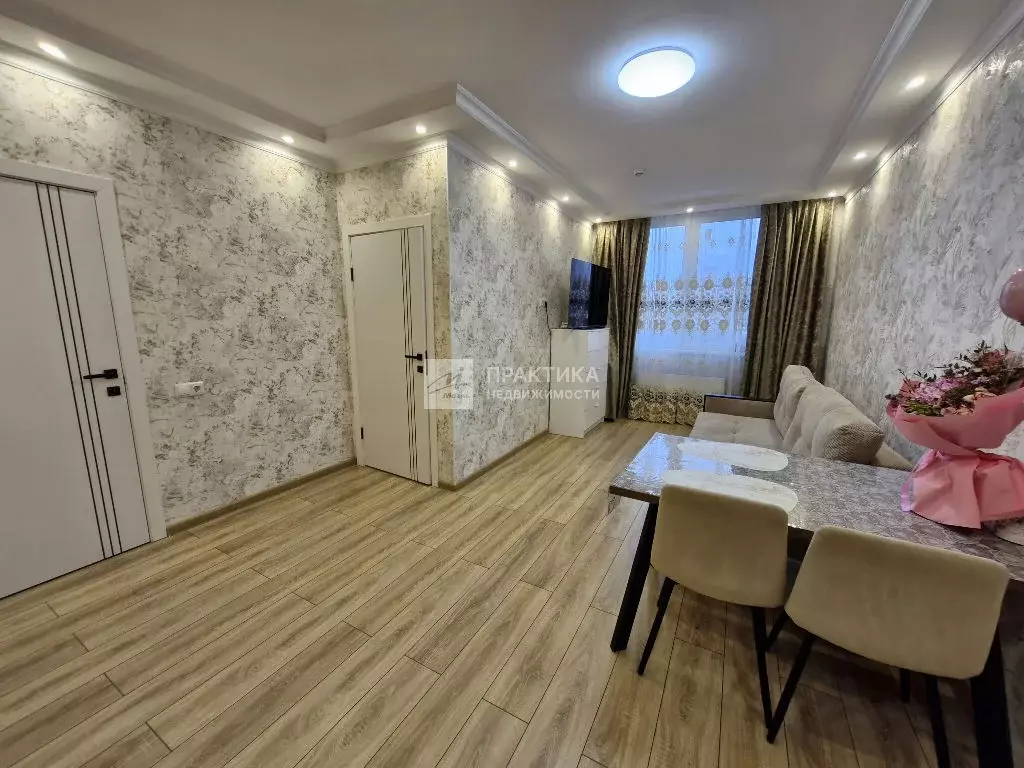 Продается 1-комнатная квартира - Фото 1