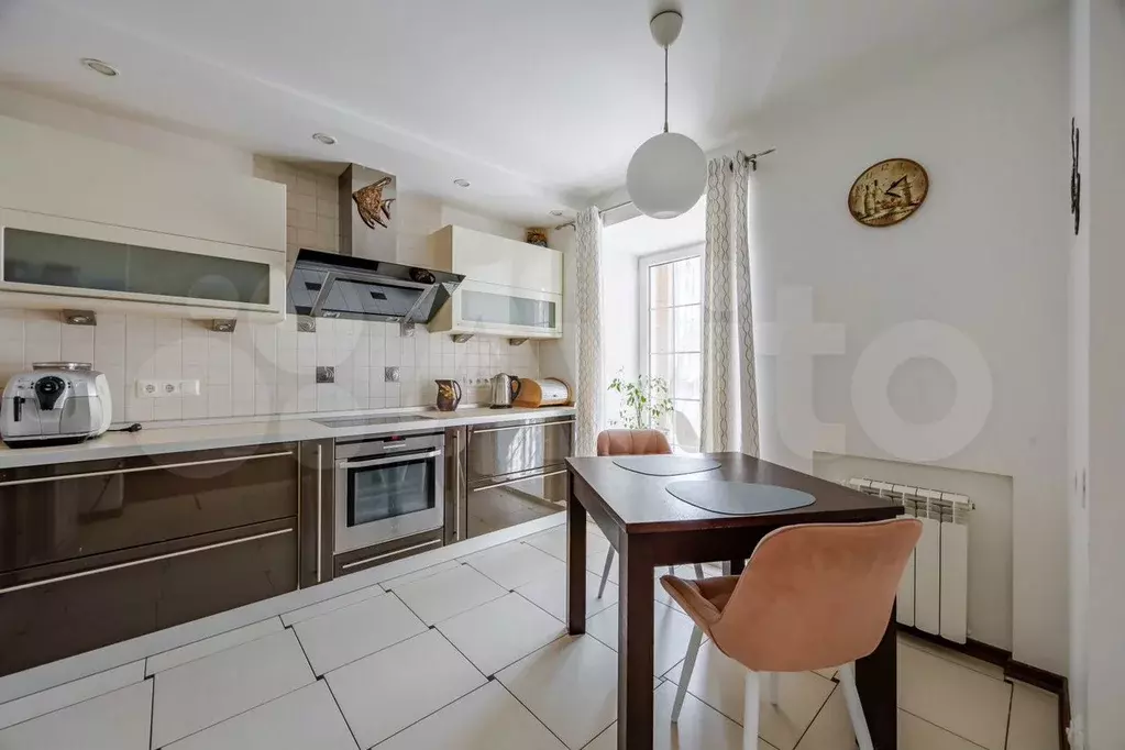 5-к. квартира, 130 м, 12/17 эт. - Фото 1
