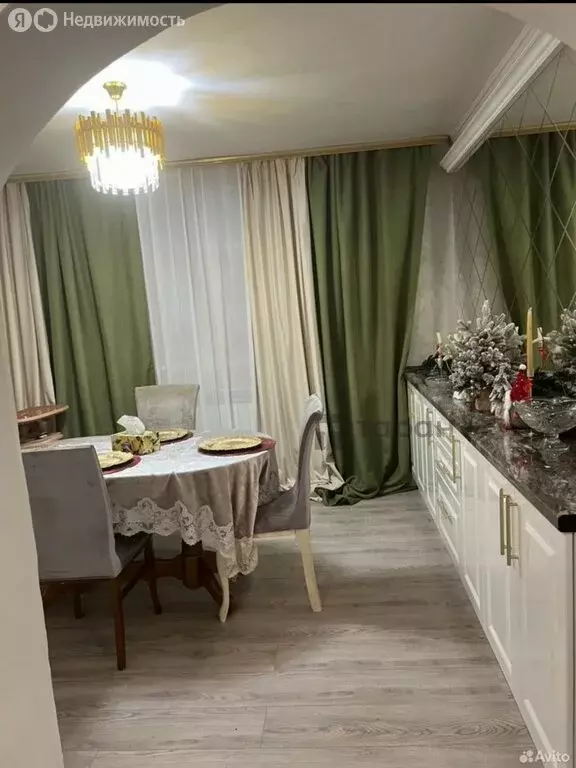 Дом в село Октябрьское, улица Осипенко, 36 (197.1 м) - Фото 1