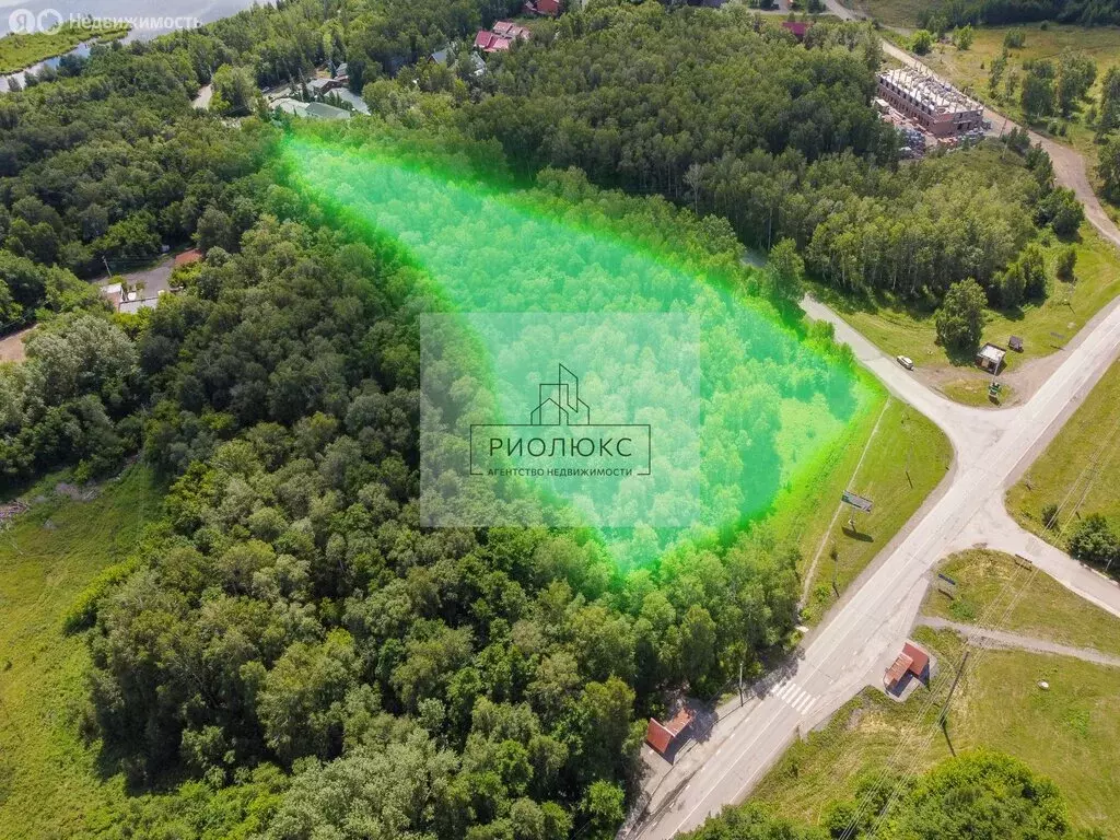 Участок в Зелёная Поляна, Торфяная улица (1.39 м) - Фото 0