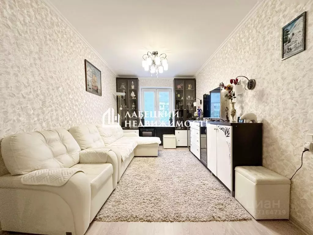 3-к кв. Санкт-Петербург ул. Маршала Захарова, 62к1 (75.1 м) - Фото 1