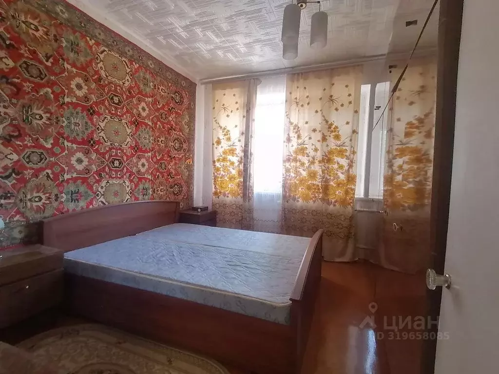 4-к кв. Волгоградская область, Волгоград ул. Кирова, 135А (62.0 м) - Фото 1