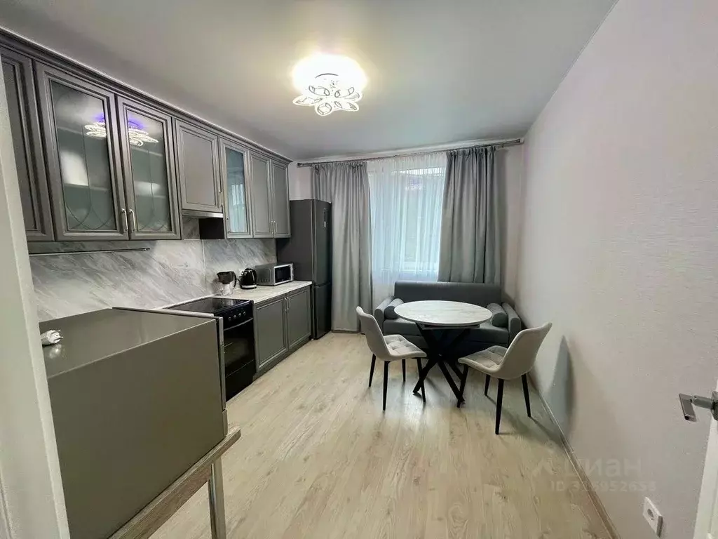 2-к кв. Санкт-Петербург ул. Парфеновская, 17 (50.0 м) - Фото 1