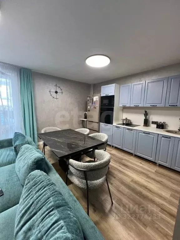 3-к кв. Пермский край, Пермь ул. Крылова, 17 (78.0 м) - Фото 0