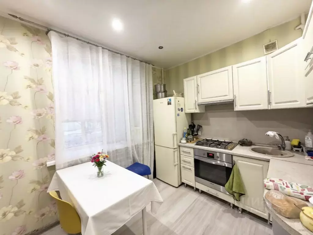 3-к кв. Самарская область, Новокуйбышевск ул. Успенского, 3 (75.8 м) - Фото 1