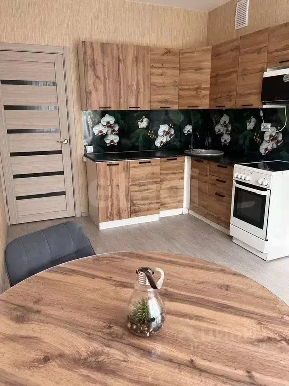 2-к кв. Алтайский край, Барнаул ул. 65 лет Победы, 25 (60.0 м) - Фото 1