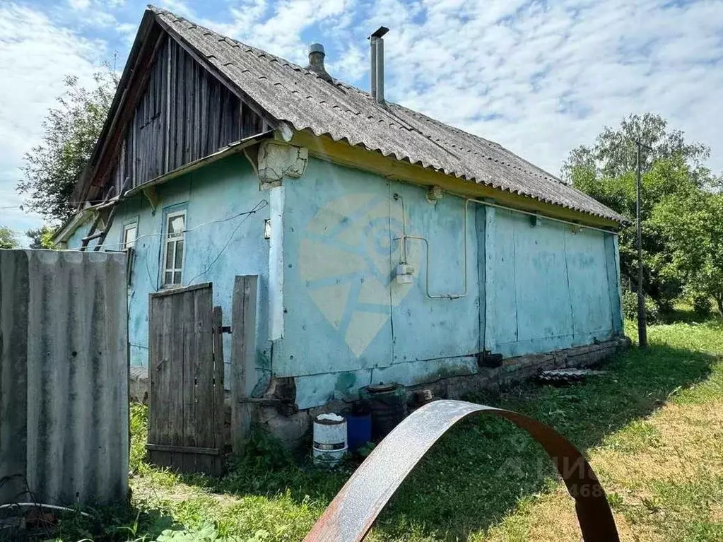 Дом в Белгородская область, Старооскольский городской округ, с. ... - Фото 0