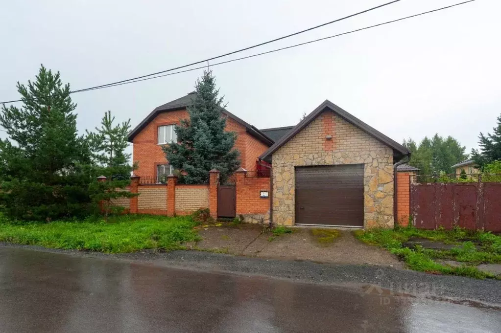 Дом в Татарстан, Казань ул. Туполева, 4 (450 м) - Фото 1